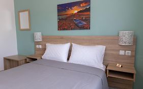 Sunrise Vergia Apartments